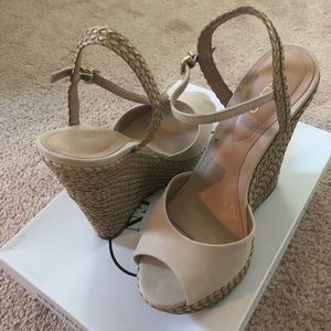 Never Worn ALDO Shizuko Wedge size 7 women’s